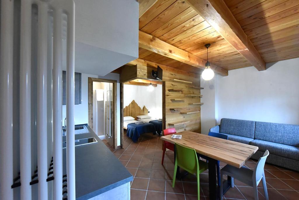 Apartment Altestanzeostana Ostana